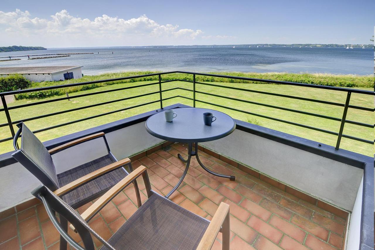 Fewo1846 - Fjordview - Komfortables Studioapartment Mit Balkon Und Meerblick Gluecksburg Luaran gambar